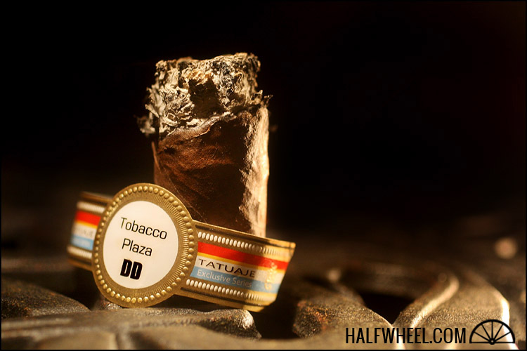 塔图阿赫 烟草广场 TATUAJE TOBACCO PLAZA DD