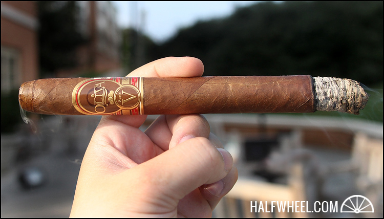 奥利瓦V系列王冠 -  OLIVA SERIE V DIADEMA (2012)