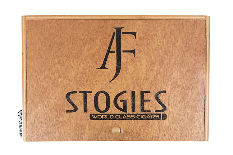 STOGIES WORLD CLASS CIGARS A.J. FERNÁNDEZ EXCLUSIVE 雪茄