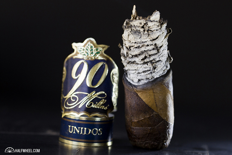 90 MILLAS UNIDOS ROBUSTO 雪茄